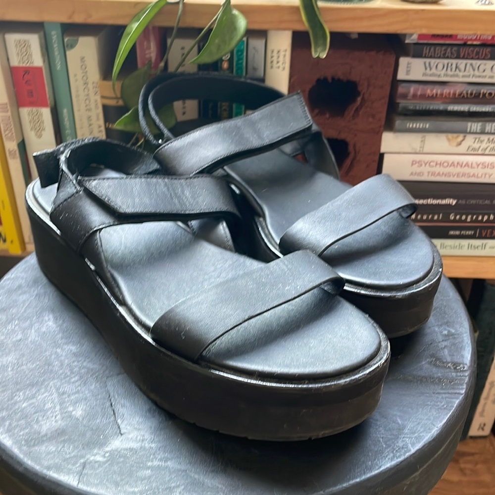 Everlane Platform Sandals